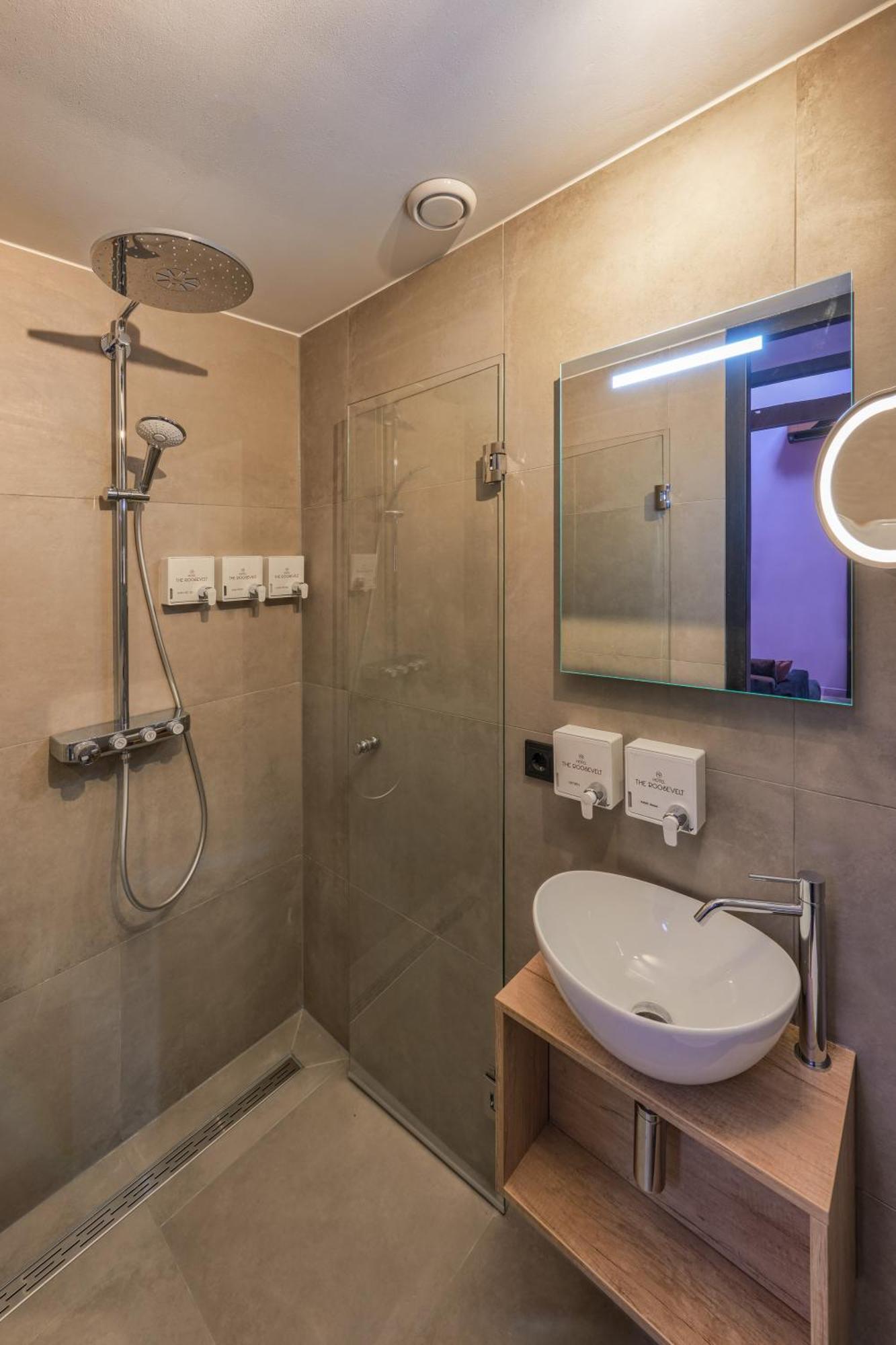 The Roosevelt Apartments Middelburg Phòng bức ảnh